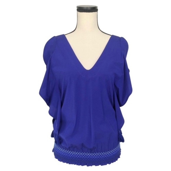 Trina Turk Tops - Trina Turk silk cotton v neck ruffled sleeveless blouse
